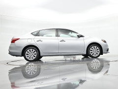 Used 2017  Nissan Sentra SV CVT at Landmark Auto Credit Center near springfield&comma; IL