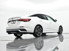 Used 2025  Nissan Sentra SR CVT at Landmark Auto Credit Center near springfield&comma; IL