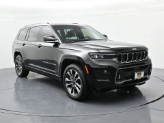 Used 2021  Jeep Grand Cherokee L Overland 4x4 at Landmark Auto Credit Center near springfield&comma; IL