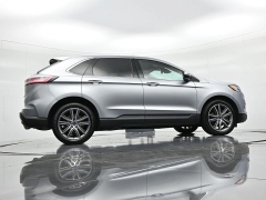 Used 2021  Ford Edge Titanium AWD at Landmark Auto Credit Center near springfield&comma; IL