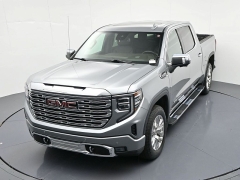Used 2023  GMC Sierra 1500 4WD Crew Cab 147" Denali at Landmark Auto Credit Center near springfield&comma; IL