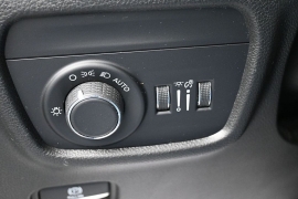 Used 2023  Jeep Grand Cherokee L Altitude 4x4 at Landmark Auto Credit Center near springfield&comma; IL