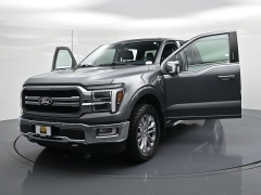 Used 2024  Ford F-150 LARIAT 4WD SuperCrew Box at Landmark Auto Credit Center near springfield&comma; IL