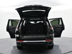 Used 2021  Jeep Grand Cherokee L Overland 4x4 at Landmark Auto Credit Center near springfield&comma; IL