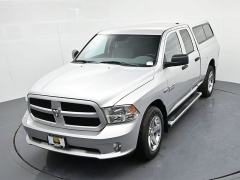 Used 2017  Ram 1500 Express 4x4 Quad Cab 6'4" Box at Landmark Auto Credit Center near springfield&comma; IL
