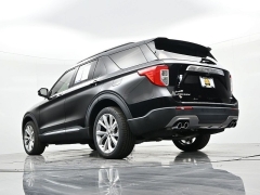 Used 2022  Ford Explorer Platinum 4WD at Landmark Auto Credit Center near springfield&comma; IL