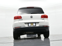 Used 2014  Volkswagen Tiguan 4MOTION 4dr Auto S at Landmark Auto Credit Center near springfield&comma; IL