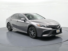 Used 2024  Toyota Camry SE Auto at Landmark Auto Credit Center near springfield&comma; IL