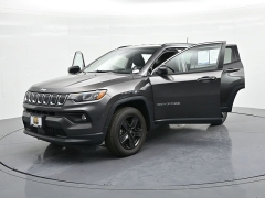 Used 2022  Jeep Compass Latitude 4x4 at Landmark Auto Credit Center near springfield&comma; IL