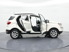 Used 2020  Ford EcoSport 4d SUV FWD SE at Landmark Auto Credit Center near springfield&comma; IL