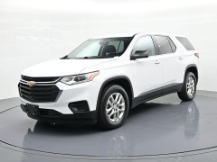 Used 2021  Chevrolet Traverse AWD 4dr LS w&sol;1FL at Landmark Auto Credit Center near springfield&comma; IL