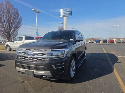Used 2023 Ford Expedition Platinum 4x4 at Landmark Auto Credit Center near springfield, IL