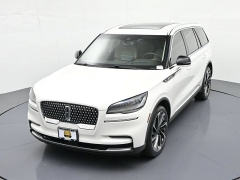 Used 2022  Lincoln Aviator Reserve AWD at Landmark Auto Credit Center near springfield&comma; IL