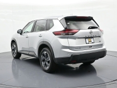 Used 2024  Nissan Rogue FWD SV at Landmark Auto Credit Center near springfield&comma; IL