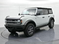 Used 2022  Ford Bronco Big Bend 4 Door 4x4 at Landmark Auto Credit Center near springfield&comma; IL