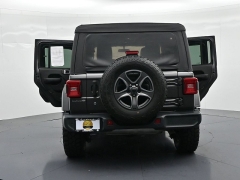 Used 2018  Jeep Wrangler Unlimited 4d SUV 4WD Sport at Landmark Auto Credit Center near springfield&comma; IL
