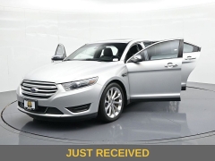 Used 2019  Ford Taurus 4d Sedan AWD Limited at Landmark Auto Credit Center near springfield&comma; IL