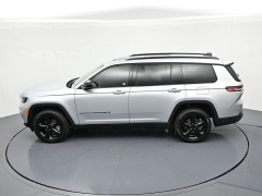 Used 2025  Jeep Grand Cherokee L Limited 4x4 at Landmark Auto Credit Center near springfield&comma; IL