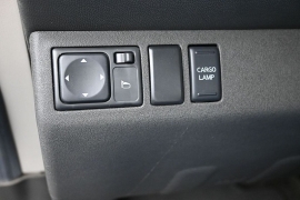 Used 2011  Nissan Frontier 4WD Crew Cab SWB Auto PRO-4X at Landmark Auto Credit Center near springfield&comma; IL