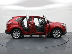 Used 2022  Ford Edge Titanium AWD at Landmark Auto Credit Center near springfield&comma; IL