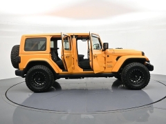 Used 2021  Jeep Wrangler Unlimited Sahara 4x4 at Landmark Auto Credit Center near springfield&comma; IL