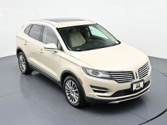 Used 2018  Lincoln MKC 4d SUV AWD Reserve at Landmark Auto Credit Center near springfield&comma; IL