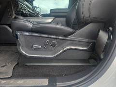 Used 2024  Ford F-150 Platinum 4WD SuperCrew Box at Landmark Auto Credit Center near springfield&comma; IL