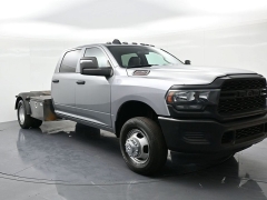 Used 2024  Ram 3500 Cab-Chassis 2WD Tradesman Crew Cab 60" CA 172&period;4" WB at Landmark Auto Credit Center near springfield&comma; IL