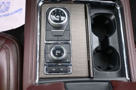 Used 2024  Ford Expedition Limited 4x4 at Landmark Auto Credit Center near springfield&comma; IL