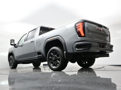 Used 2024  GMC Sierra 2500HD 4WD Crew Cab 159" AT4 at Landmark Auto Credit Center near springfield&comma; IL