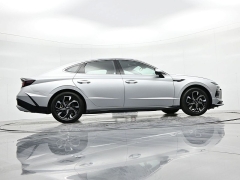 Used 2024  Hyundai Sonata SEL 2&period;5L AWD at Landmark Auto Credit Center near springfield&comma; IL