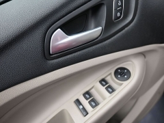 Used 2018  Ford Escape 4d SUV FWD SEL at Landmark Auto Credit Center near springfield&comma; IL