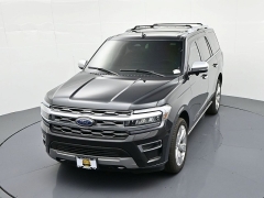 Used 2023  Ford Expedition Platinum 4x4 at Landmark Auto Credit Center near springfield&comma; IL