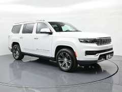 Used 2022  Jeep Grand Wagoneer Series I 4x4 at Landmark Auto Credit Center near springfield&comma; IL