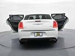 Used 2022  Chrysler 300 Touring AWD at Landmark Auto Credit Center near springfield&comma; IL