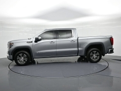 Used 2025  GMC Sierra 1500 4WD Crew Cab 147" SLT at Landmark Auto Credit Center near springfield&comma; IL