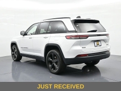 Used 2023  Jeep Grand Cherokee Limited 4x4 at Landmark Auto Credit Center near springfield&comma; IL