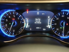 Used 2025  Chrysler Pacifica Limited FWD at Landmark Auto Credit Center near springfield&comma; IL