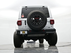 Used 2020  Jeep Wrangler Unlimited Sahara 4x4 at Landmark Auto Credit Center near springfield&comma; IL