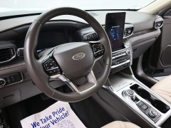 Used 2022  Ford Explorer Platinum 4WD at Landmark Auto Credit Center near springfield&comma; IL
