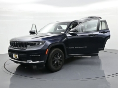 Used 2023  Jeep Grand Cherokee L Limited 4x4 at Landmark Auto Credit Center near springfield&comma; IL
