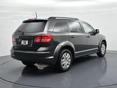 Used 2020  Dodge Journey 4d SUV FWD SE 2&period;4L Value at Landmark Auto Credit Center near springfield&comma; IL