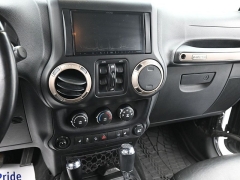 Used 2017  Jeep Wrangler Unlimited 75th Anniversary 4x4 &ast;Ltd Avail&ast; at Landmark Auto Credit Center near springfield&comma; IL