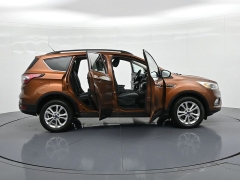 Used 2017  Ford Escape 4d SUV FWD SE at Landmark Auto Credit Center near springfield&comma; IL