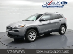 Used 2015  Jeep Cherokee 4WD 4dr Latitude at Landmark Auto Credit Center near springfield&comma; IL