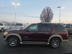 Used 2006  Ford Explorer 4d SUV 4WD Eddie Bauer V8 at Landmark Auto Credit Center near springfield&comma; IL