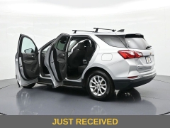 Used 2018  Chevrolet Equinox 4d SUV FWD LT w&sol;1LT at Landmark Auto Credit Center near springfield&comma; IL