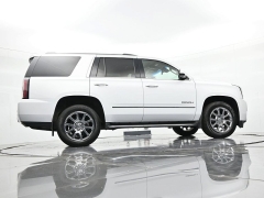 Used 2016  GMC Yukon 4d SUV 4WD Denali at Landmark Auto Credit Center near springfield&comma; IL