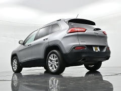 Used 2015  Jeep Cherokee 4WD 4dr Latitude at Landmark Auto Credit Center near springfield&comma; IL