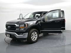 Used 2023  Ford F-150 4WD XLT SuperCrew 5&period;5' Box at Landmark Auto Credit Center near springfield&comma; IL